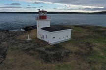 Grand Passage Lighthouse; Fisheries and Oceans Canada | Pêches et Océans Canada