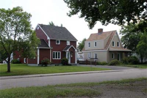 Exemple de maisons de la ville bâtie en 135 jours