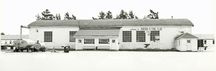 Vue générale du hangar 11 au secteur des hangars, montrant la façade ouest, 1987.; Parks Canada Agency/Agence Parcs Canada, Canadian Forces Base Borden/ la Base des Forces canadienne Borden, 1987