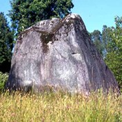 General view of the Xa:ytem Hatzic Rock National Historic Site of Canada showing the transformer rock in its material form and location, 1997.; Parks Canada Agency/Agence Parcs Canada, Smyth, 1997.