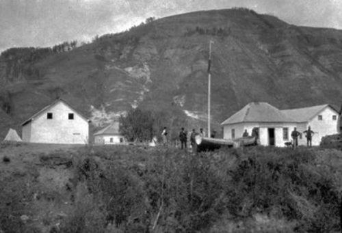 Undated view of Fort Dunvegan