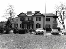 General view of the front elevation of the building, 1980.; Parks Canada | Parcs Canada, 1980.
