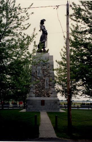 Image of the monument and HSMBC plaque