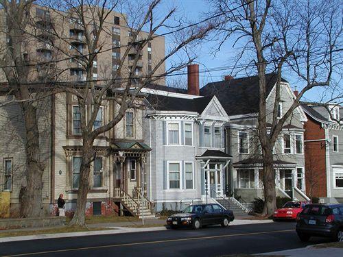 General View of Streetscape