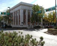 Corner view of the Weyburn Security Bank, 2004.; Government of Saskatchewan, Calvin Fehr, 2004.