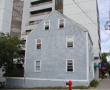 Samuel Greenwood House, steeply pitched gable roof, small windows, Dartmouth, Nova Scotia, 2005.; Heritage Division, NS Dept. of Tourism, Culture, and Heritage, 2005.