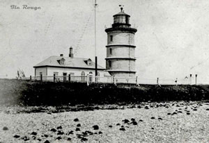 Ille Rouge Lighthouse / Phare de l'île Rouge (LAC/BAC 164480)