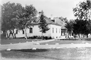 Lower Fort Garry, 1914, W.J. Topley, LAC / BAC